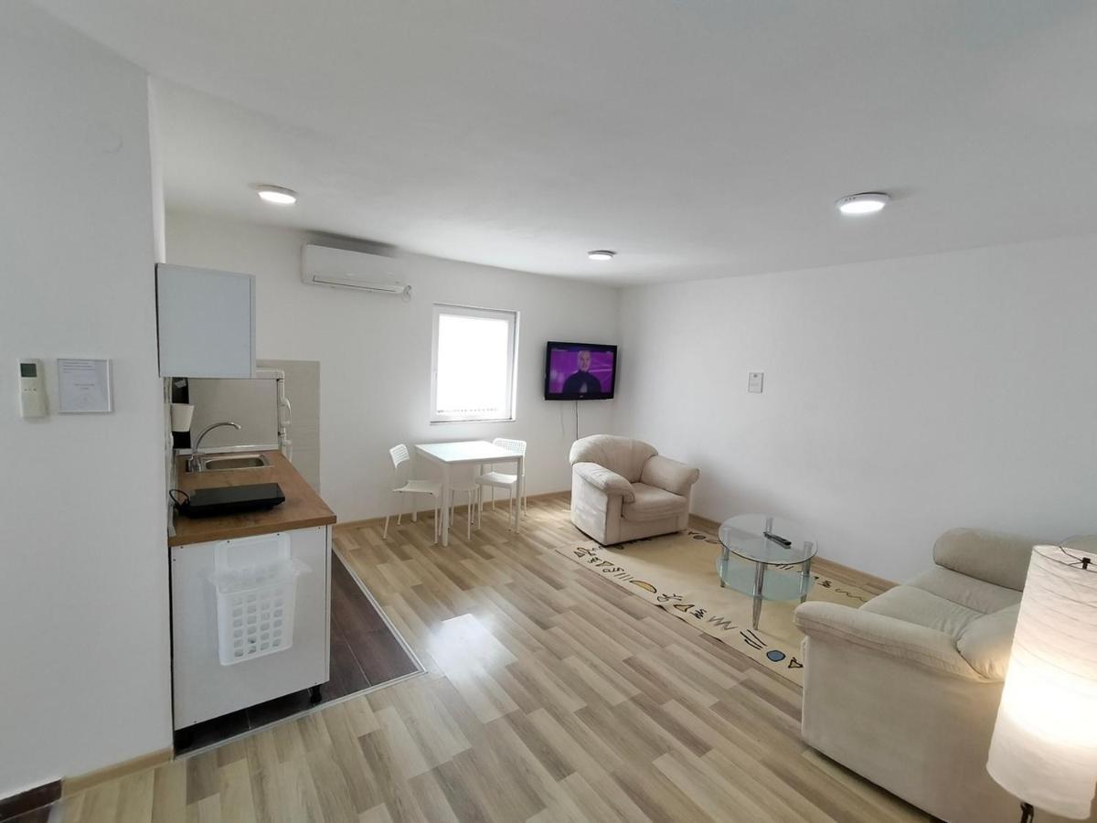 A1 - Airport Belgrade Apartment 외부 사진